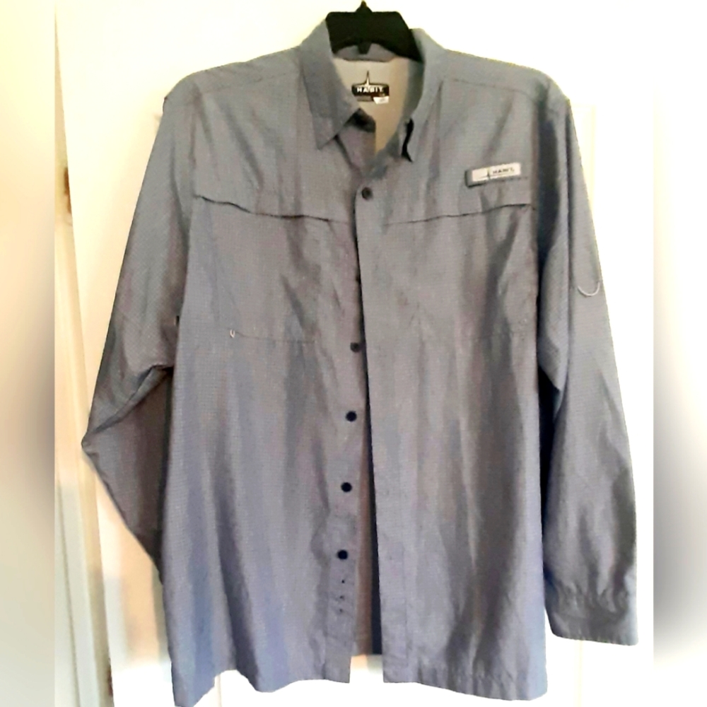 Men's Habit long sleeved button down shirt size L